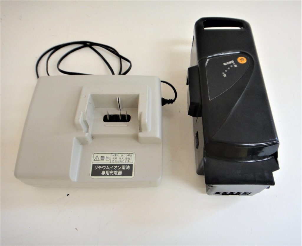 Panasonic パナソニック NKY513B02B 充電器セット 電動アシスト自転車用バッテリー 8.9Ah 充電動作確認済み