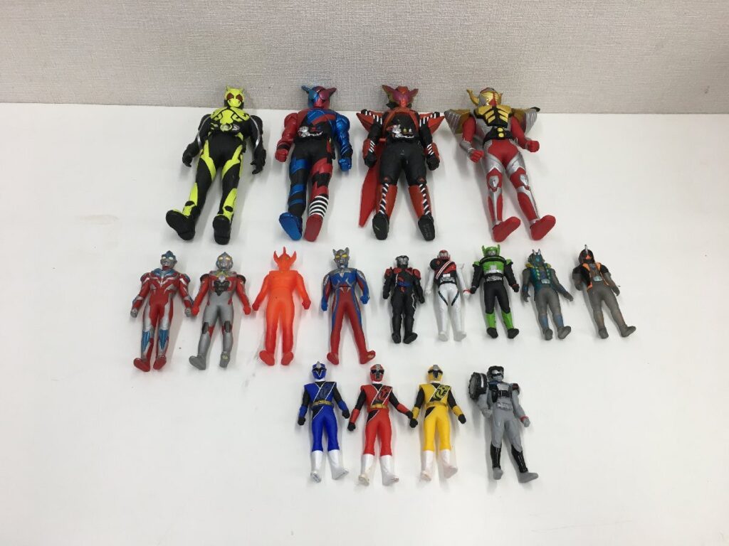 ソフビ まとめ売り 戦隊もの 仮面ライダー/ウルトラマン/他