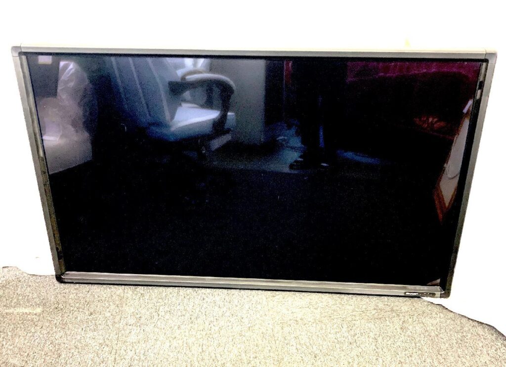 SHARP 60V型 PN-L600B インフォメーションディスプレイ 2011年製