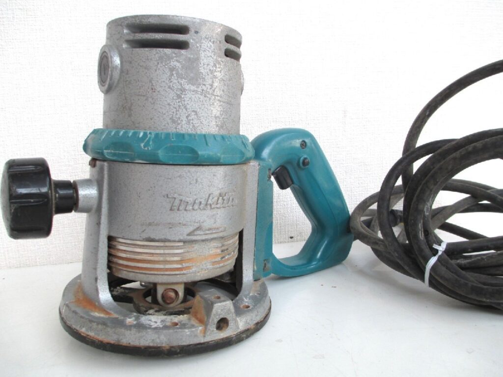 makita マキタ 電動ルータ 3600HA 電動工具 動作確認済み
