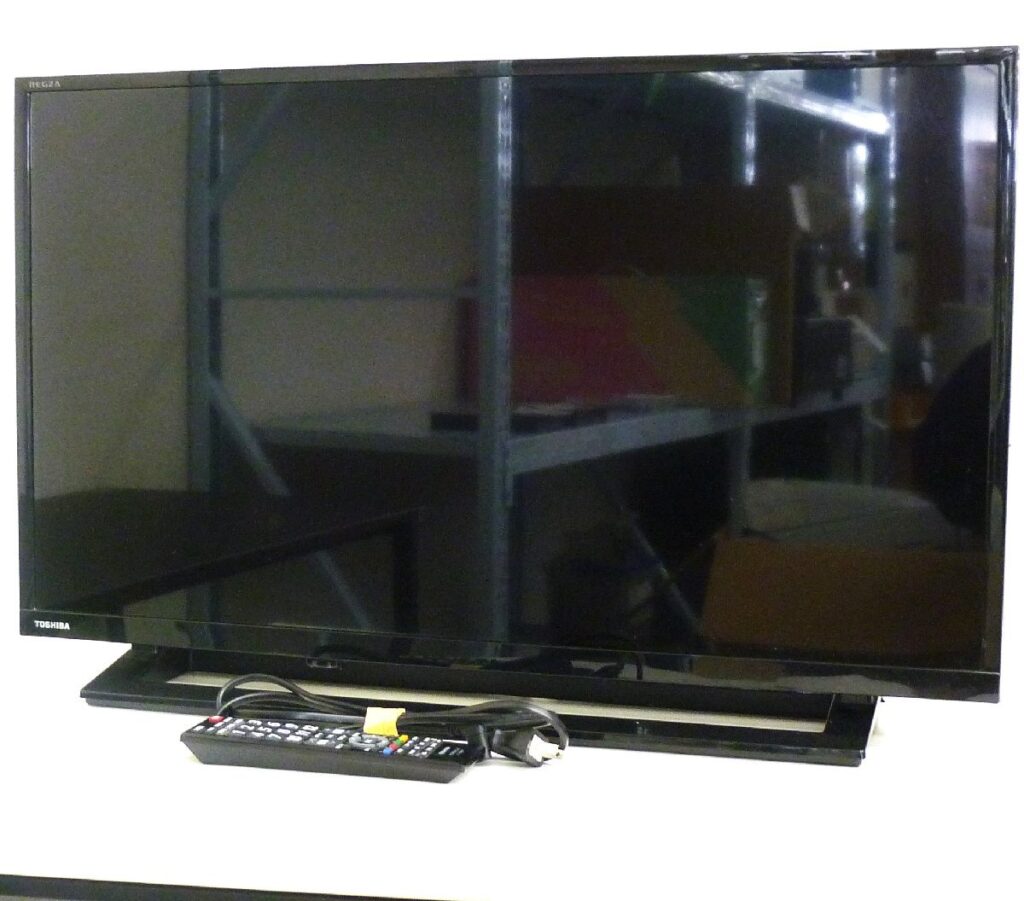 TOSHIBA 32S22 32型 REGZA 2019年製 液晶テレビ 2019年製