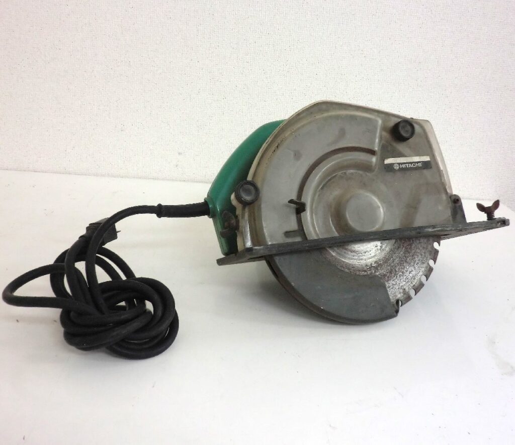 日立 HITACHI C8Y 216ｍｍ ブレーキ付き集じん丸ノコ 丸のこ 動作確認済み