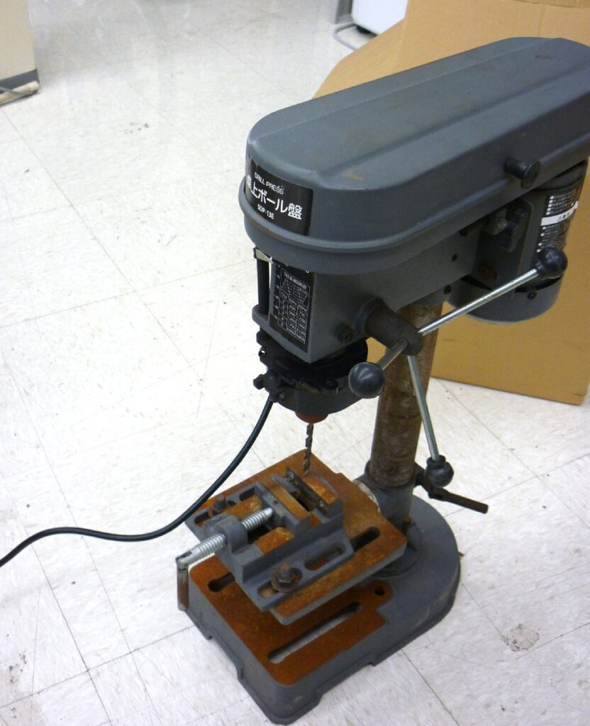 卓上ボール盤 SDP-13E 100V 鉄工 木工 作機械 穴あけ