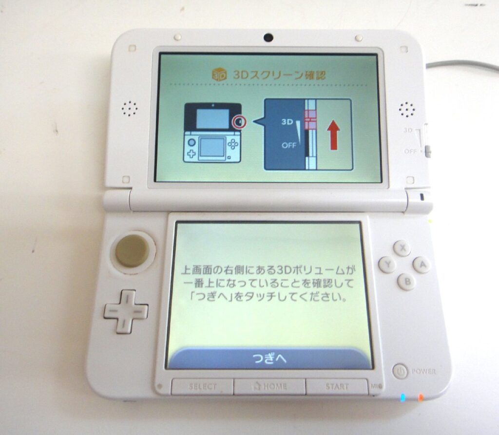任天堂 Nintendo 3DSLL SPR-001 本体 充電器 セット 動作確認済み 初期化済み