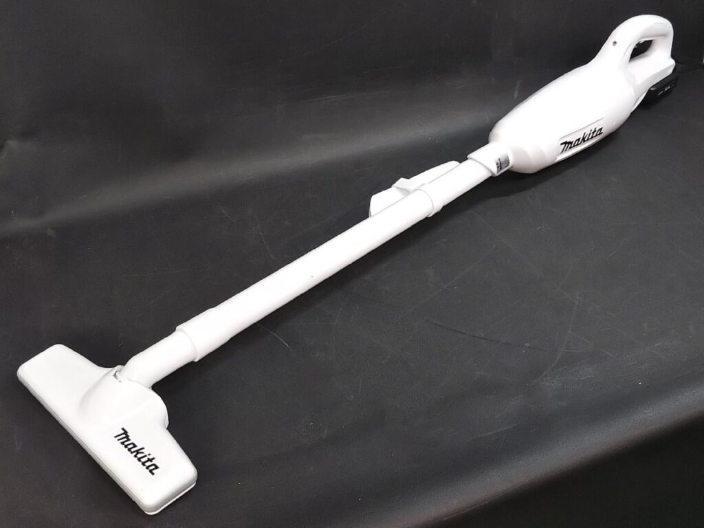 動作品 makita マキタ 充電式クリーナー CL106FD コードレス掃除機