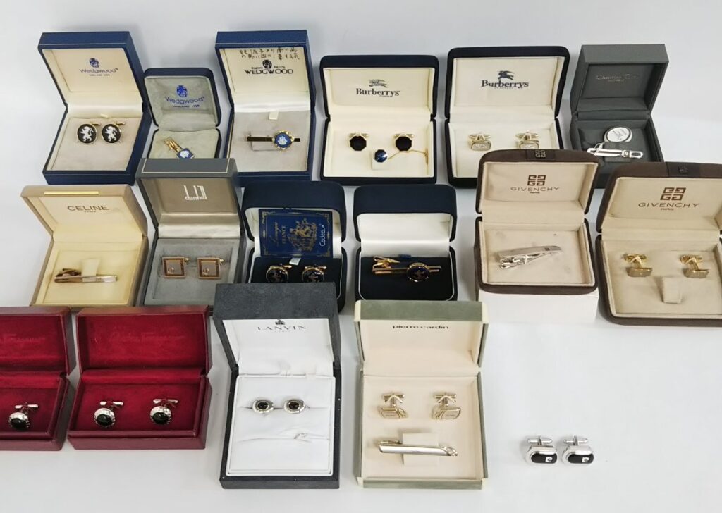 大量 各種ブランドカフス タイピン いろいろまとめて WEDGWOOD/Dior/Burberryなど