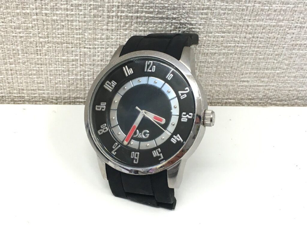 D&G ドルチェ＆ガッバーナ DOLCE&GABBANA クォーツ時計 腕時計 本体のみ
