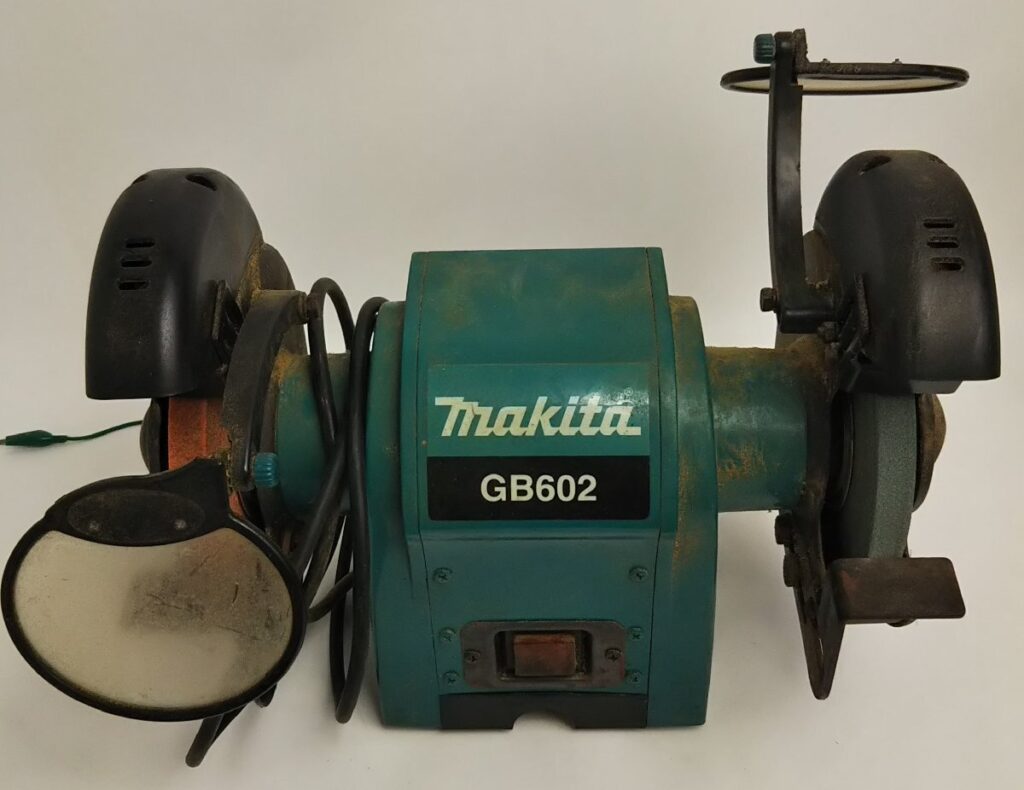 makita マキタ 卓上グラインダ GB602