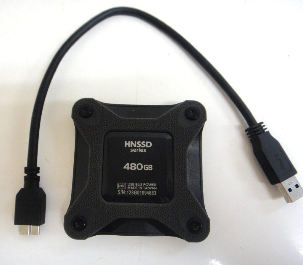 IODATA アイオーデータ HNSSD SSD 480GB 接続ケーブル付き 簡易動作確認済み 初期化済み