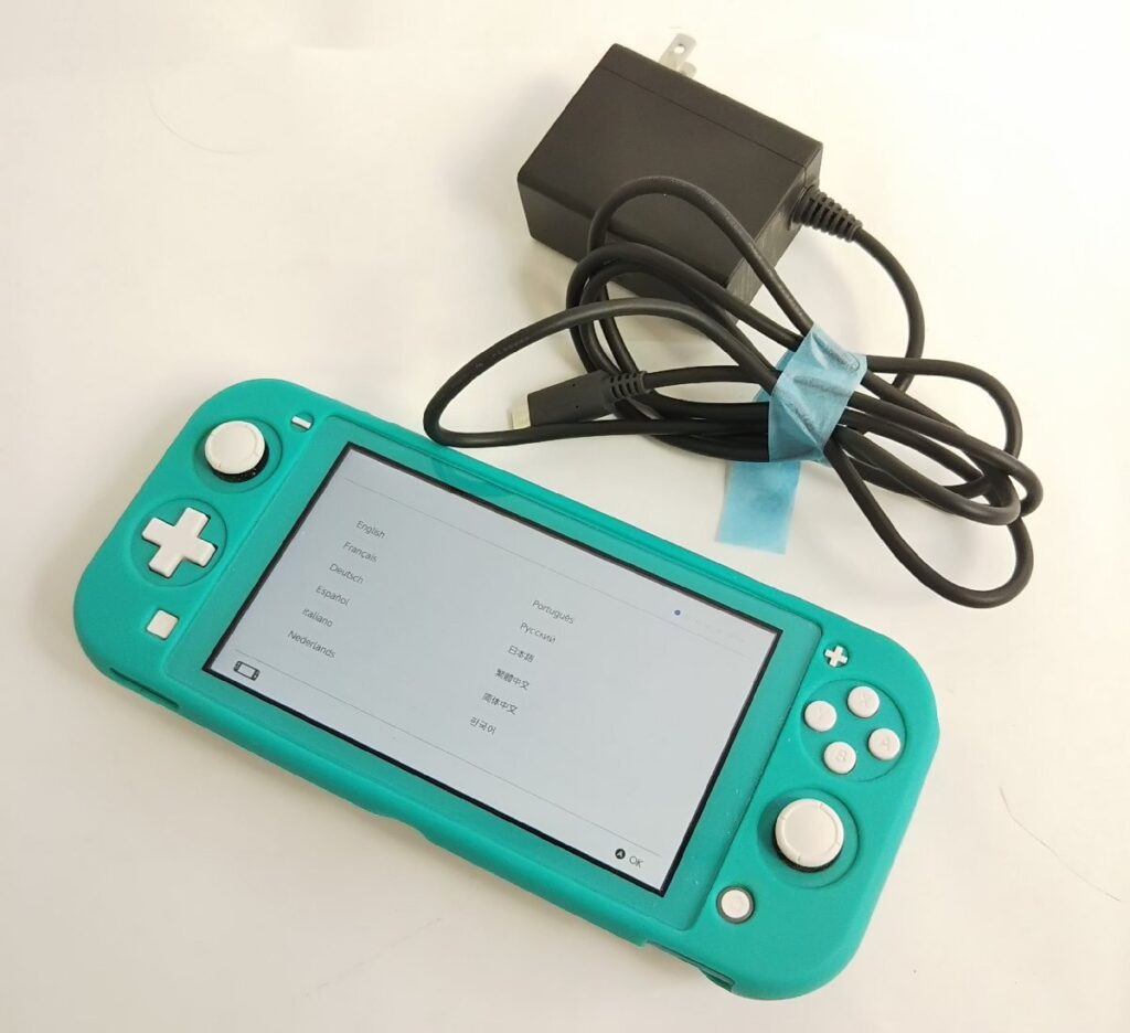通電確認＆初期化済み NINTENDO SWITCH HDH-001 本体 ニンテンドー スイッチ ソフトカバーつき