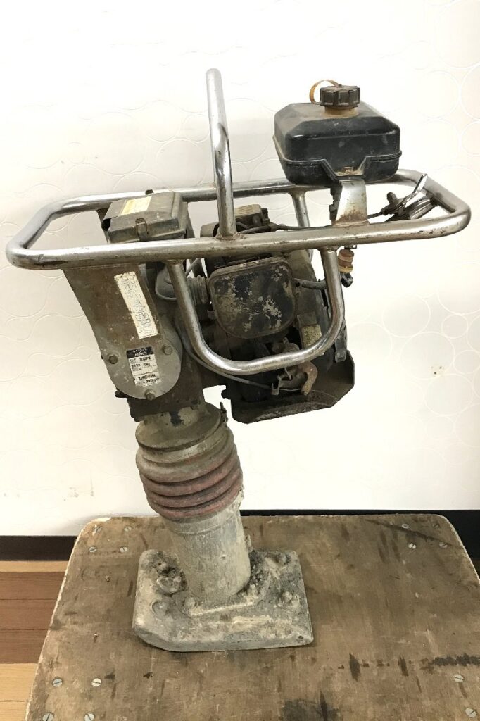 TACOM ビブラ RAMMER ランマー TV5DFW 転圧機 動作確認済み