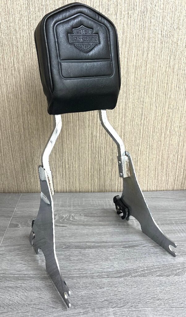 HARLEY-DAVIDSON ハーレーダビッドソン 純正 バックレスト シーシーバー
