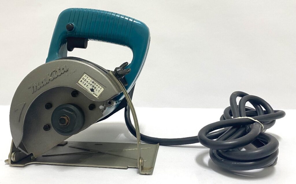 Makita マキタ 4型カッタ 4101R 電動工具 丸鋸 DIY のこぎり 動作確認済み