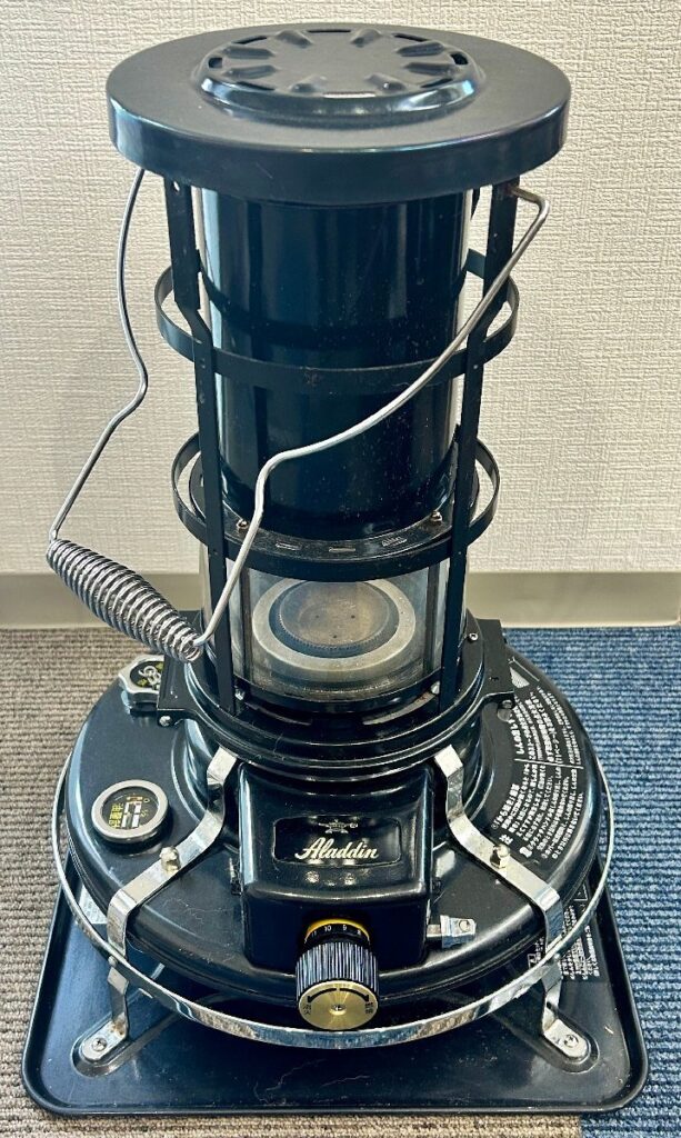 アラジン ALADDIN 石油ストーブ 2016年製 BF3912 BLACK