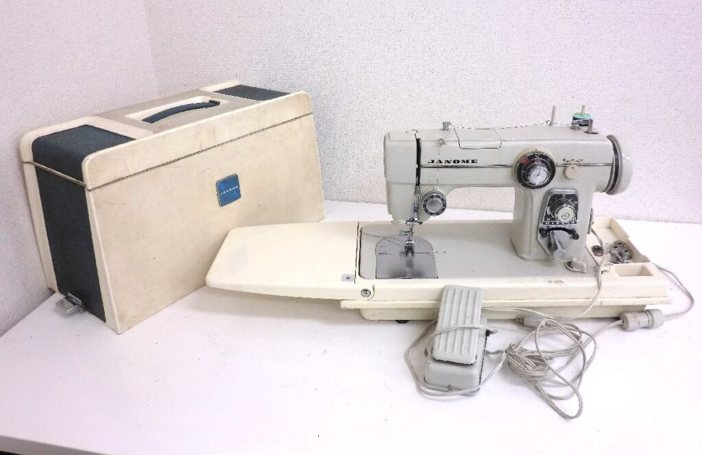 JANOME ジャノメ ミシン MODEL 680 ケース付き 簡易動作確認済み