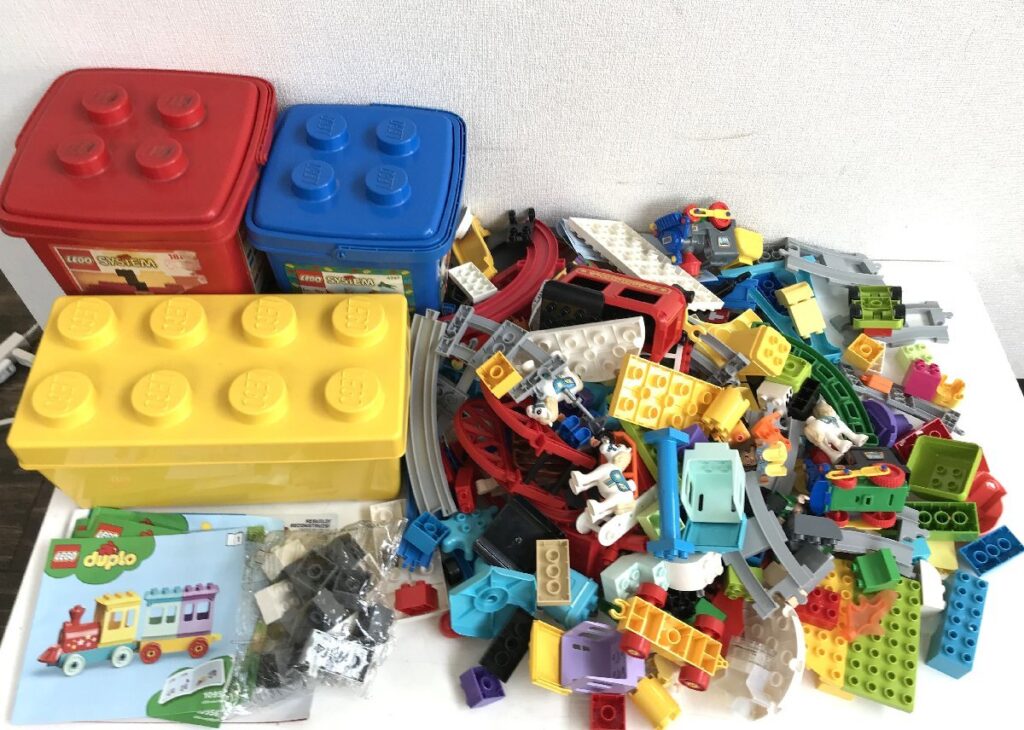 レゴ 大量 まとめ売り 説明書付き 赤いバケツ/青いバケツ他