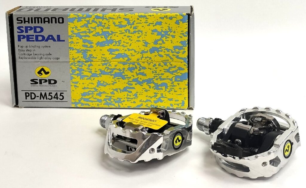未使用 SHIMANO シマノ SPDペダル PD-M545 両面SPD ビンディングペダル