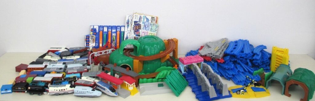 タカラトミー プラレール まとめ売り トーマス 電車 新幹線 貨物列車 他