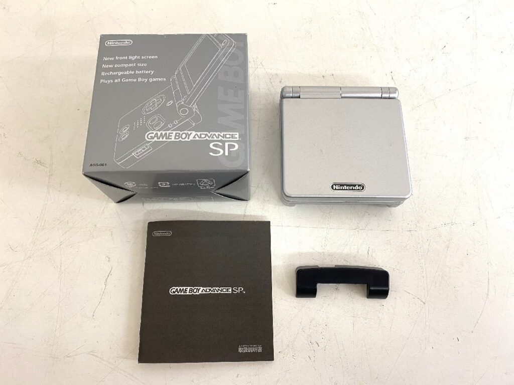 Nintendo 任天堂 GAMEBOY ADVANCE SP ゲームボーイアドバンス AGS-001 プラチナシルバー 簡易動作確認済み