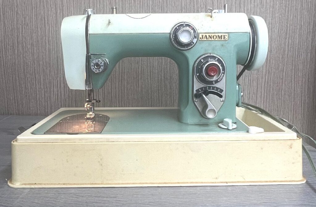 JANOME ミシン MODEL670 M-105 フットコントローラー付き