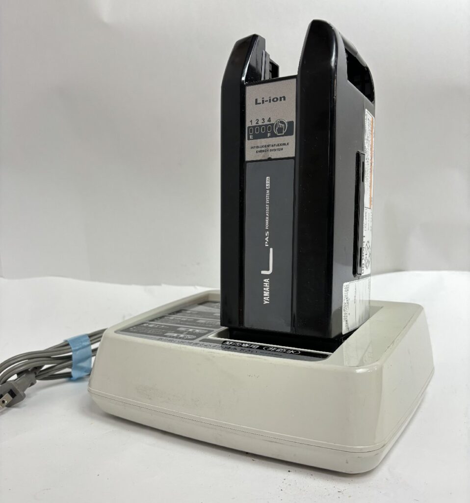 YAMAHA ヤマハ PAS リチウムイオンバッテリー X83-23/X54-02 電動アシスト自転車充電器