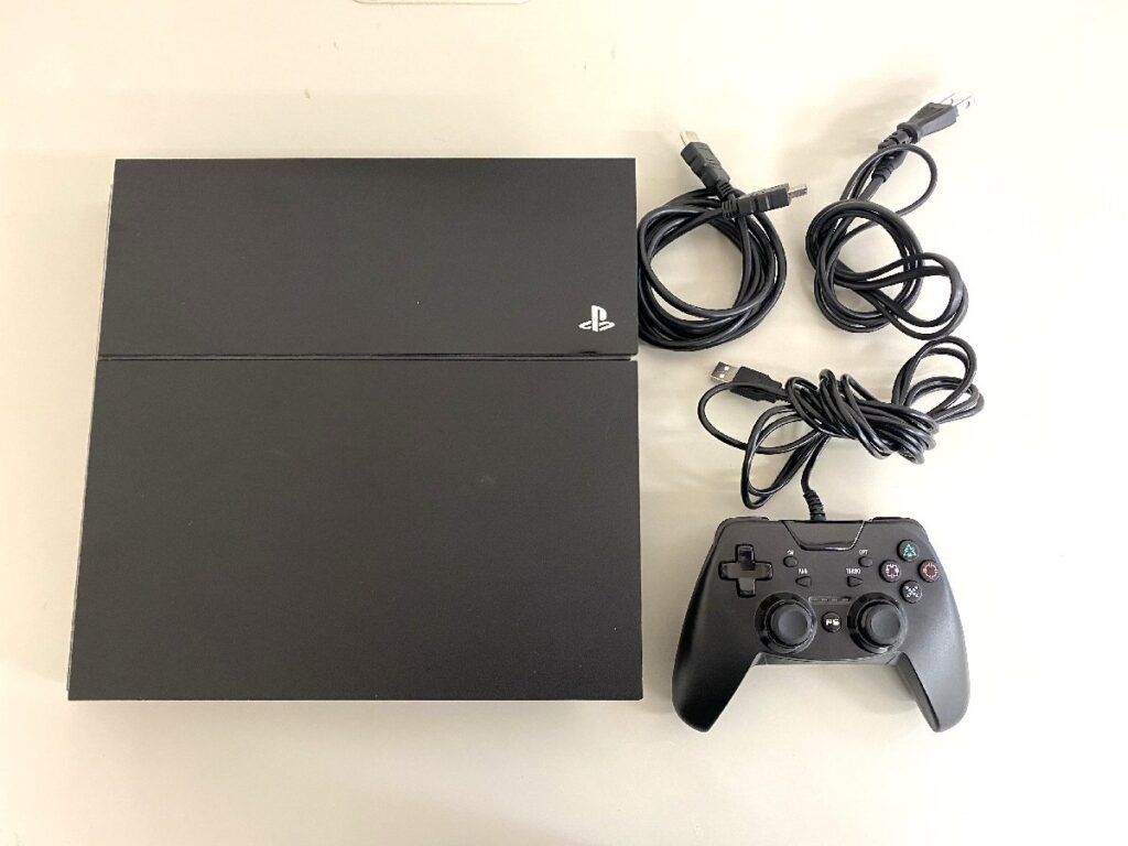 SONY ソニー PlayStation4 CUH-1000A PS4 本体 ゲーム機 初期化・簡易動作確認済み