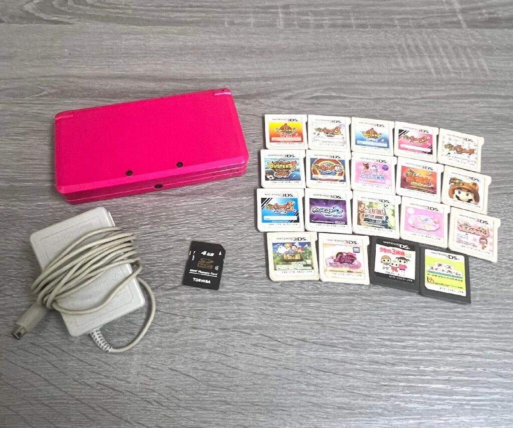 Nintendo 任天堂 3DS グロスピンク 本体 CTR-001 タッチペン欠品 ソフトセット ポケモン 他