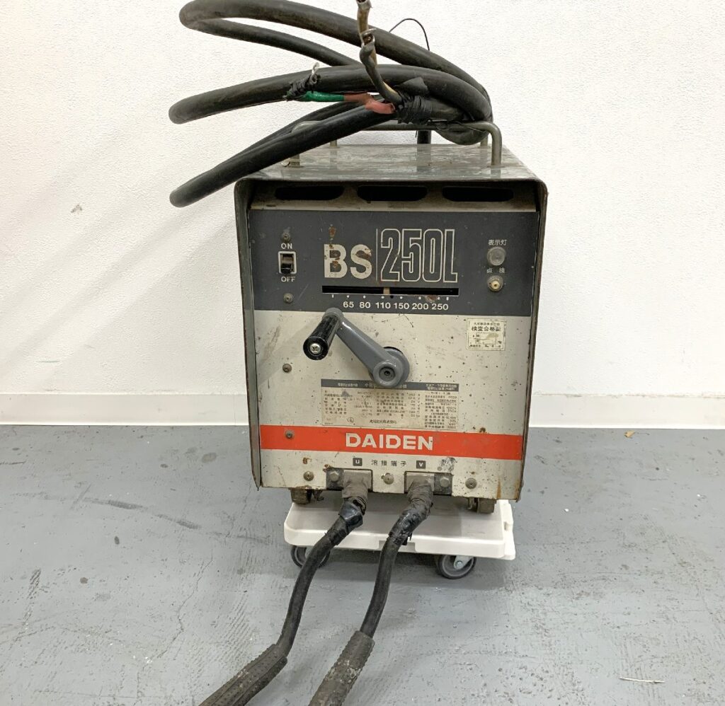 DAIDEN ダイデン BS‐250L 小型交流アーク溶接機 電撃防止装置内蔵 200V 1991年製