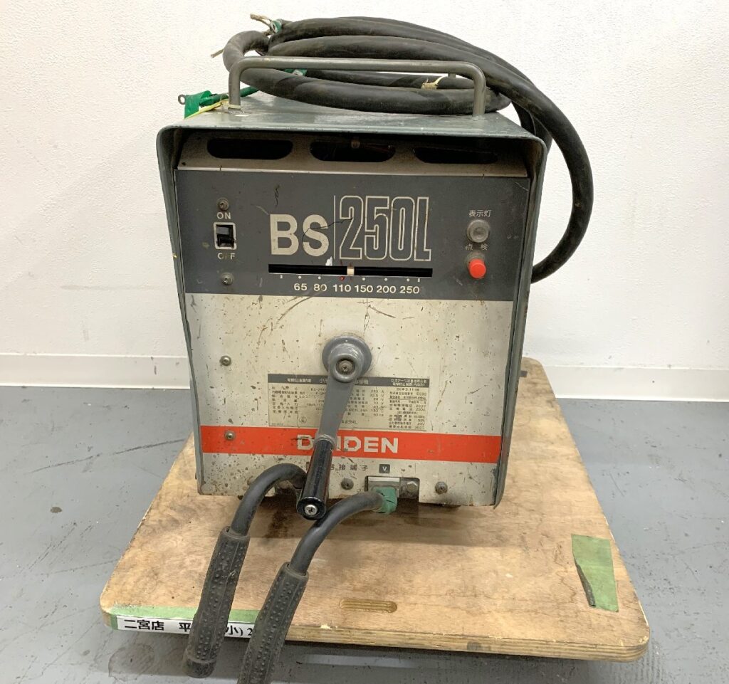 DAIDEN ダイデン BS‐250L 小型交流アーク溶接機 電撃防止装置内蔵 200V 1993年製