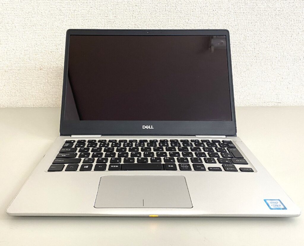 DELL inspiron P83G ノートパソコン Core i7 PC 初期化・簡易動作確認済み
