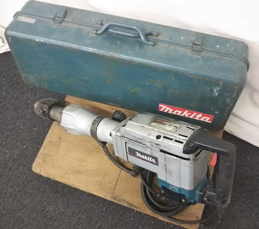 簡易動作確認済み MAKITA マキタ 電動ハンマ HM1303 電動エ具