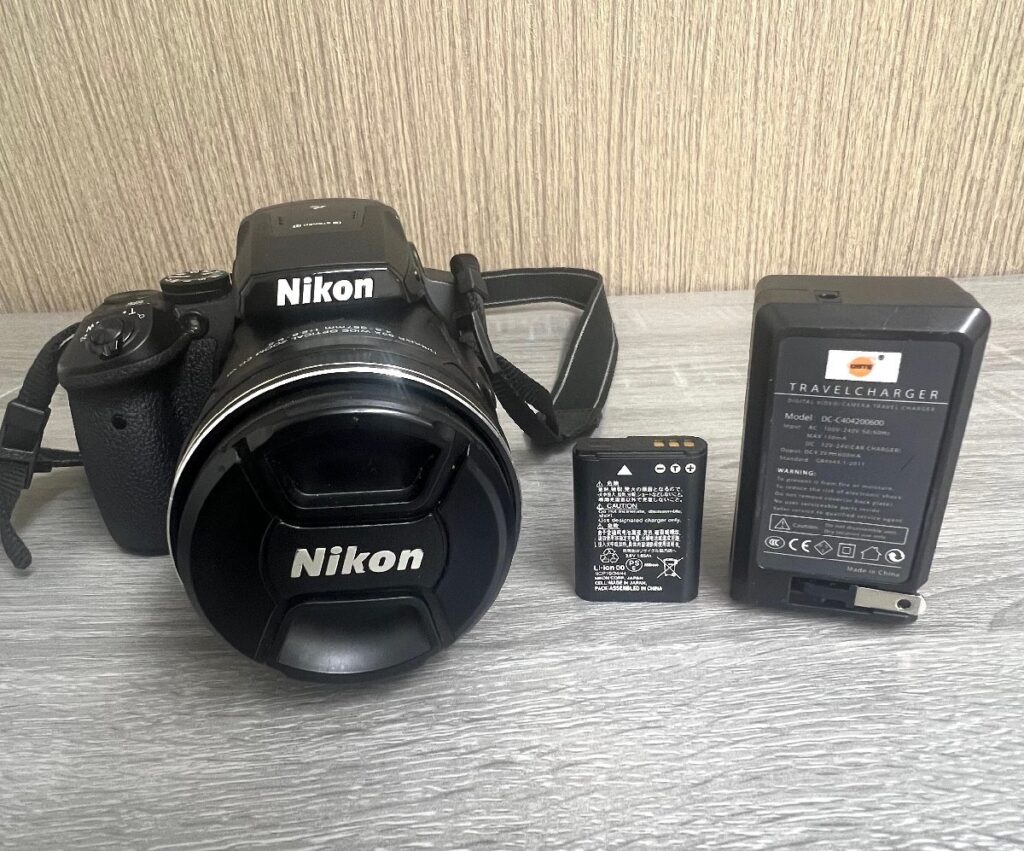 Nikon COOLPIX P900 ニコン クールピクス 4.3-357mm 1:2.8-6.5 コンパクトデジタルカメラ