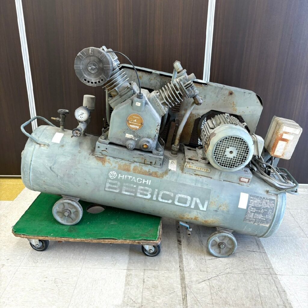 HITACHI 日立 エアコンプレッサー 3.7P-9.5VA5 50Hz 小型空気圧縮機 ※通電、動作確認済み