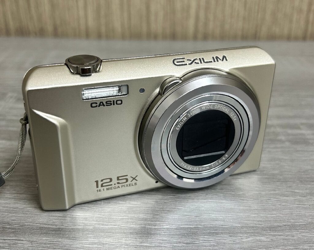 CASIO EXILIM EX-ZS150 ゴールド レンズ f=4.24-53.0mm 1:3.0-5.9 デジタルカメラ