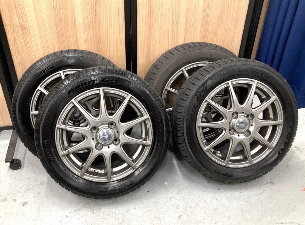 TIRO ティロ ホイール+タイヤ4本セット 155/65/R14 TOYOタイヤ GARIT G5 スタッドレスタイヤ 2015年製
