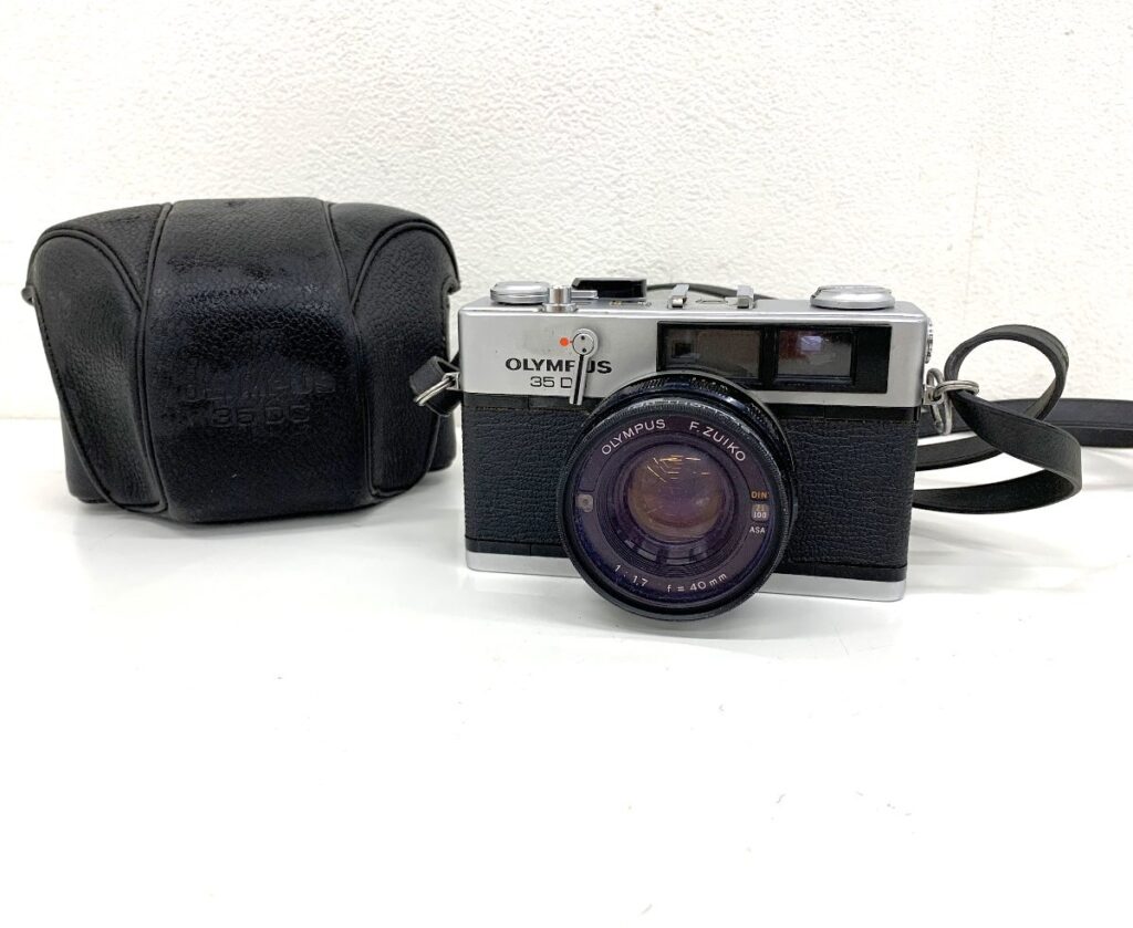 OLYMPUS オリンパス 35DC 1:1.7 40mm コンパクトフィルムカメラ ケース付き