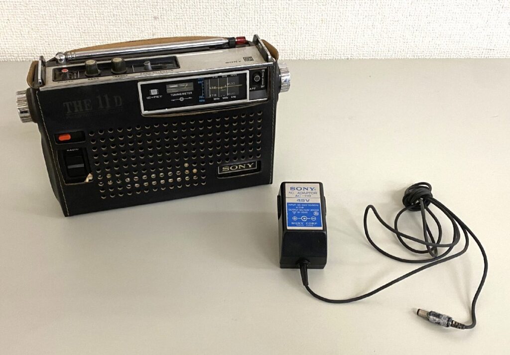 SONY ソニー ICF-1100D ラジオ FM・SW・MW THE11D 動作確認済み