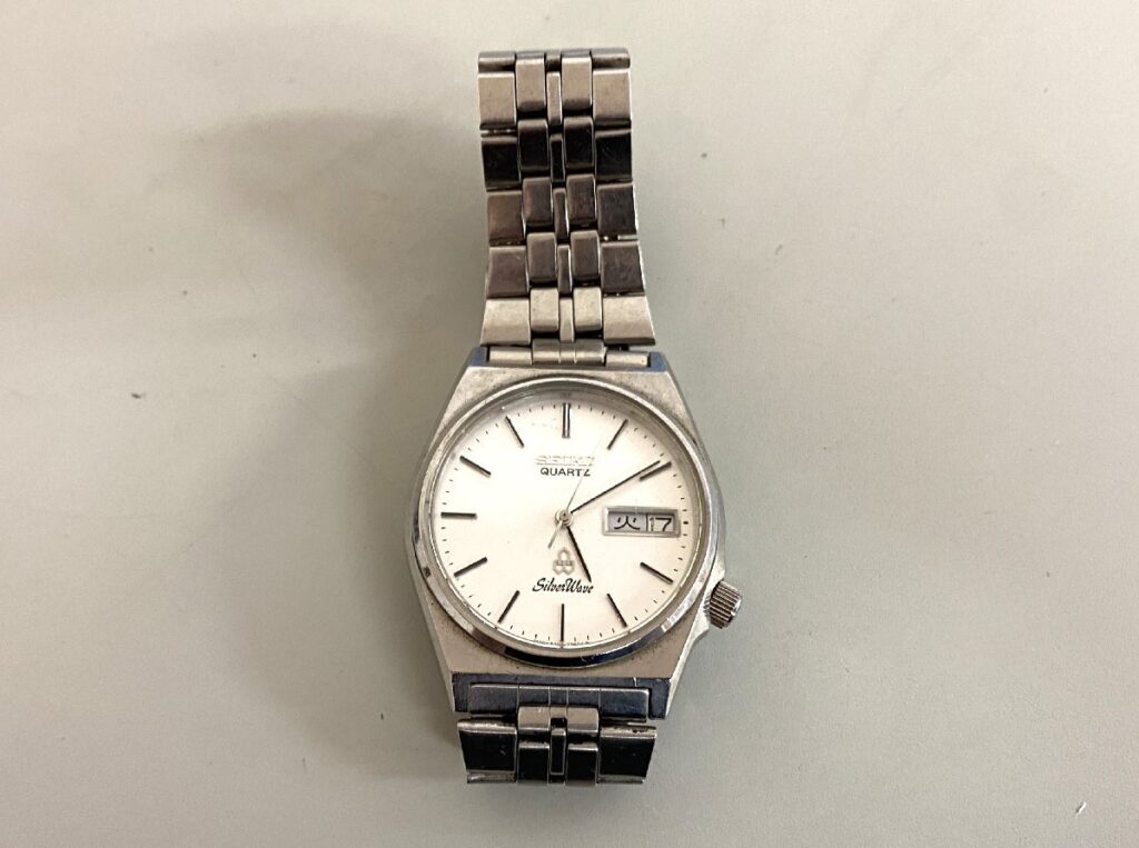 セイコー SEIKO QUARTZ SilverWave シルバーウェーブ 8229-7040 腕時計