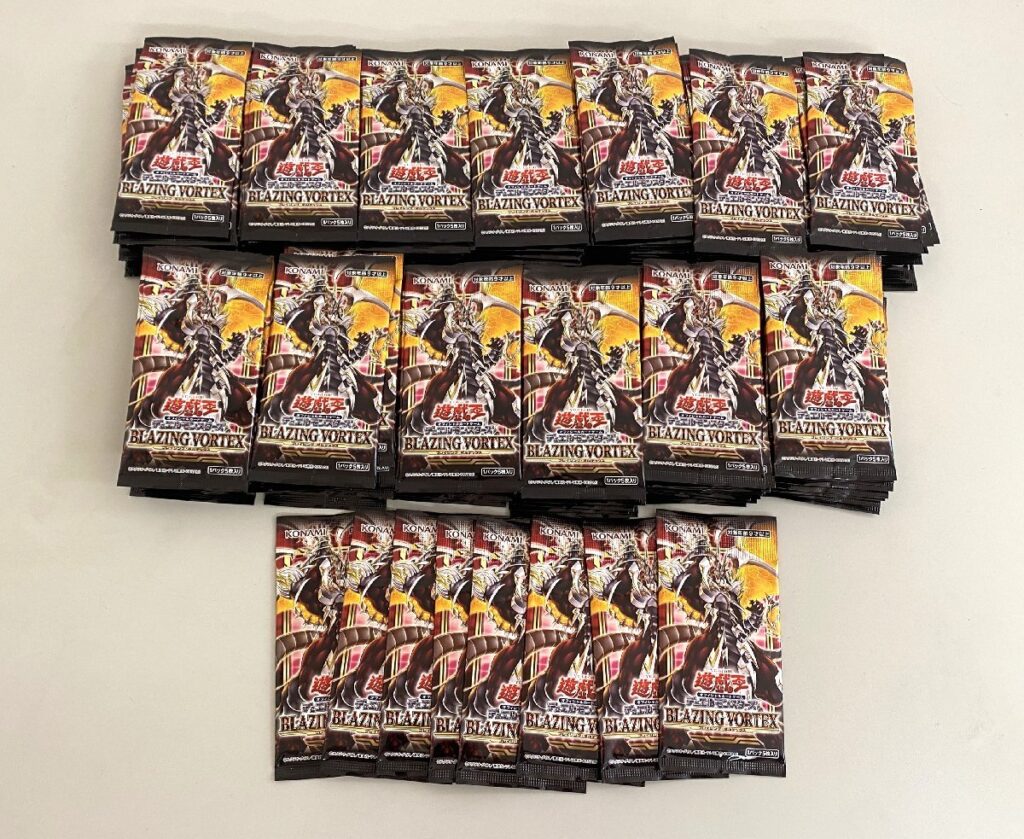 遊戯王 カードゲーム TCG 未開封パック BLAZING VORTEX ブレイジング・ボルテックス 138パック まとめ売り