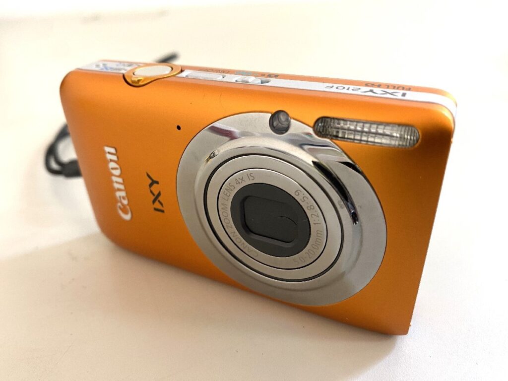 Canon IXY 210F PC1588 キャノン デジカメ コンパクトデジタルカメラ カメラ