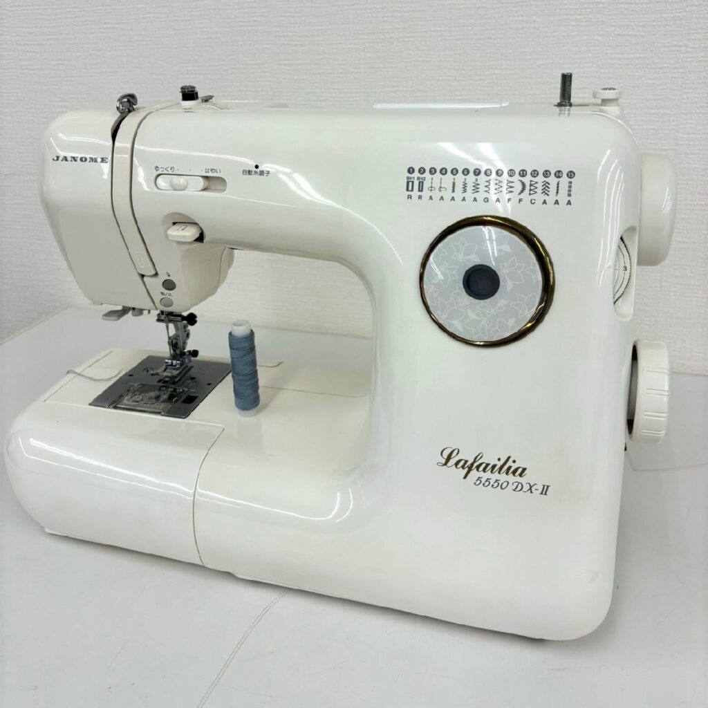 ジャノメ JANOME 電子ミシン Lafalia ラフェリア 5550DX-Ⅱ 本体のみ フットペダル欠品