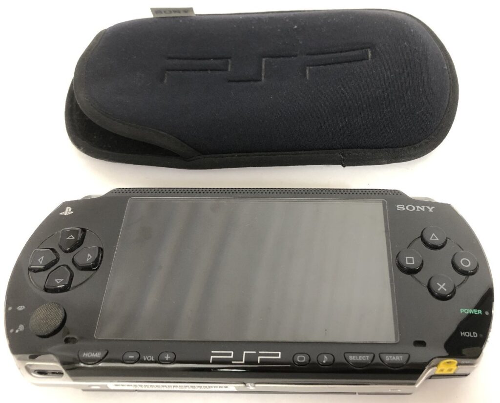 初期化済み&動作確認済み PSP プレイステーションポータブル PSP1000 ソフトケース付き