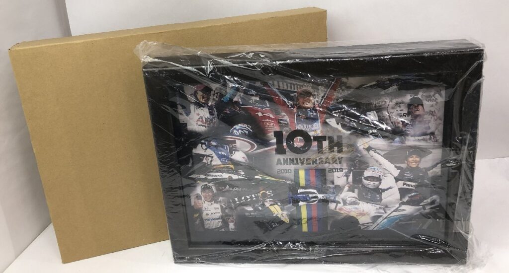 Takuma Sato 佐藤琢磨 直筆サイン入り インディカーシリーズ参戦10周年記念 フォトフレーム