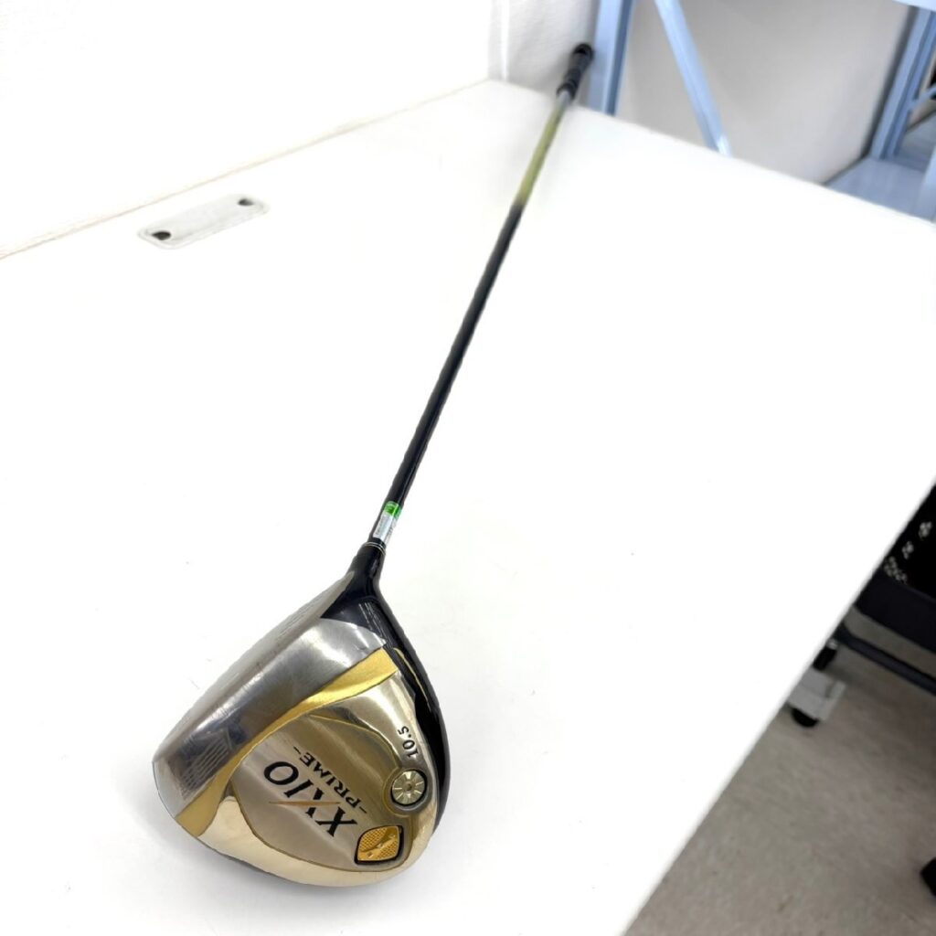 XXIO PRIME 10.5度 SP-900 ドライバー ゼクシオ 46インチ Wt.36g Tq.6.8 Bp.MBP R ヘッドカバー付き ゴールド