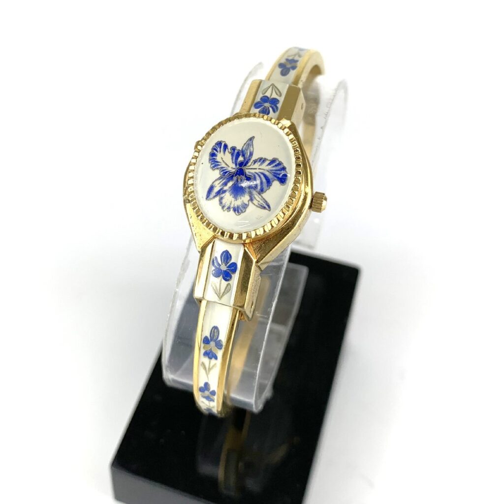 Andre Mouche アンドレムッシュ レディース 腕時計 Quartz クオーツ スイス製 SWISS MADE 花柄 バングルウォッチ