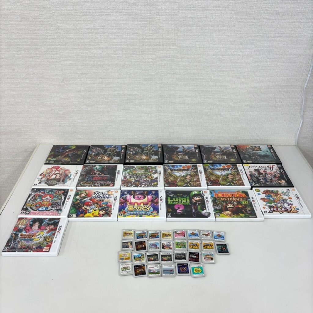 3DSソフト ゲームソフト 48個 まとめ 大乱闘スマッシュブラザーズ モンスターハンター スーパーマリオブラザーズ