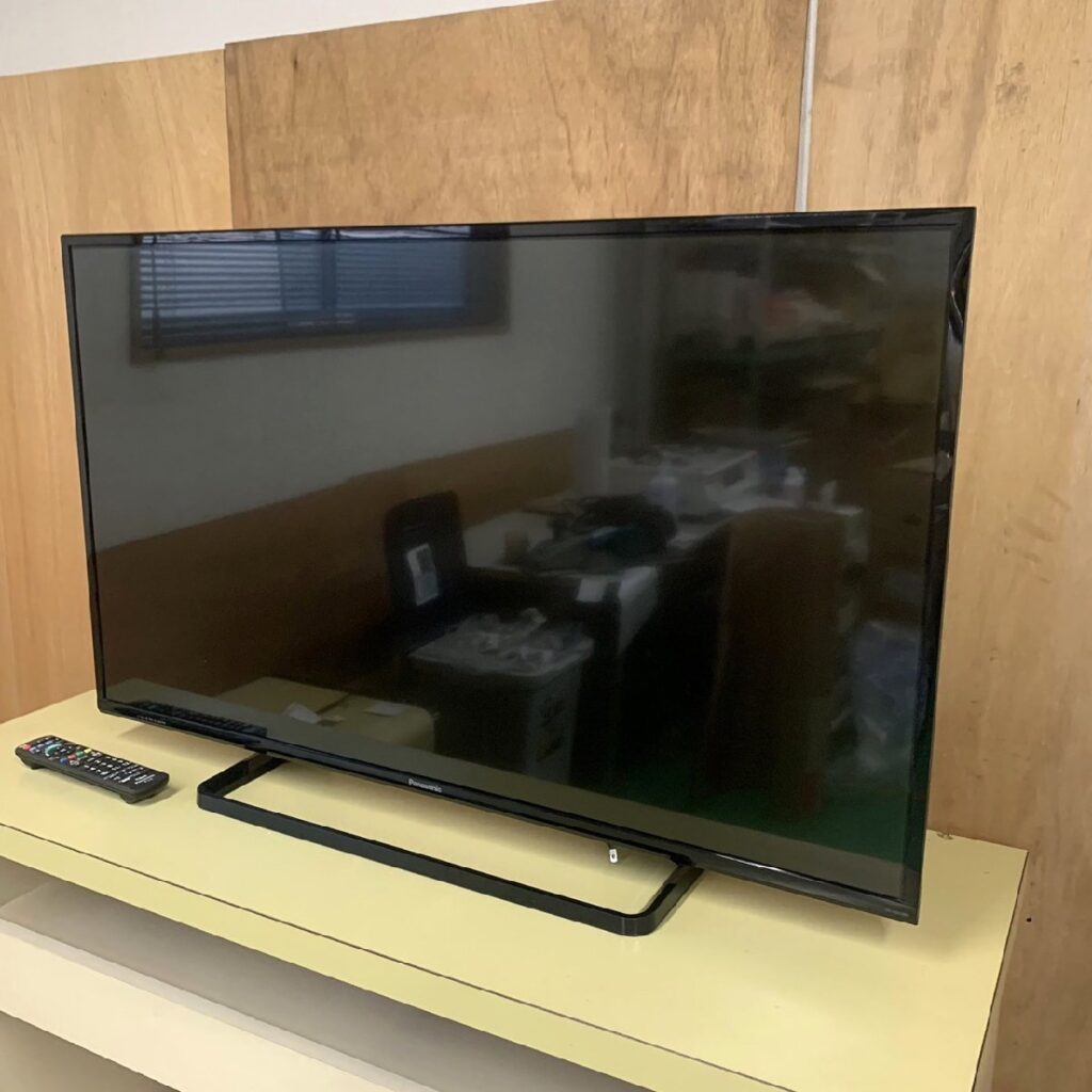 Panasonic パナソニック 液晶テレビ 43型 TH-43D300 2016年製