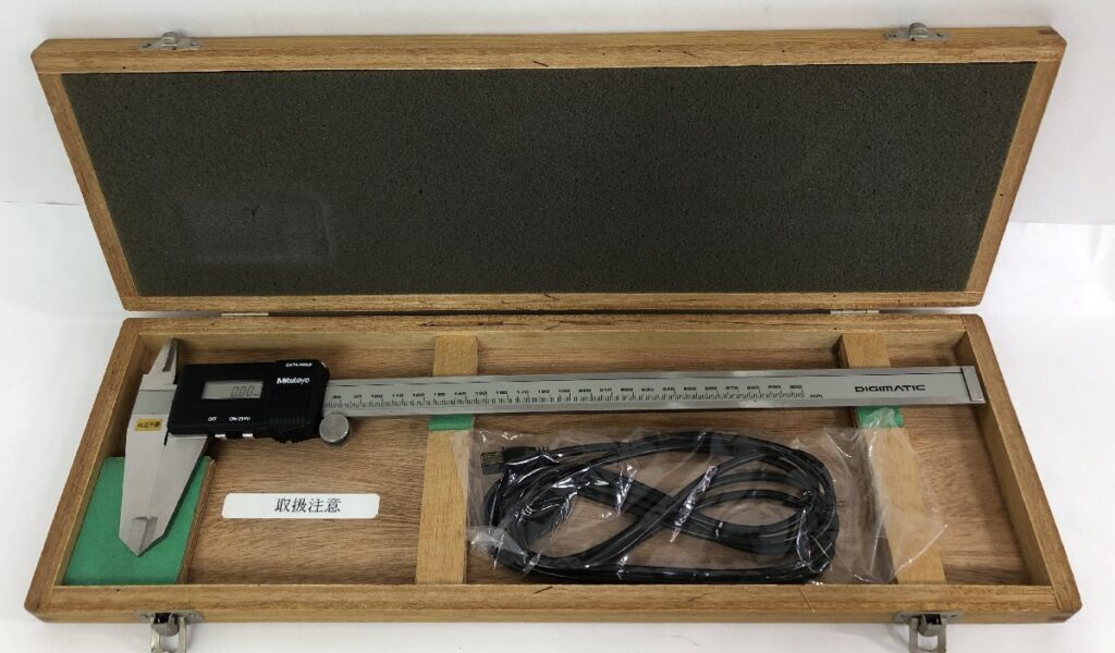 動作確認済み Mitutoyo ミツトヨ CD-30 デジタルノギス デジマチックキャリパ 500-303 測定