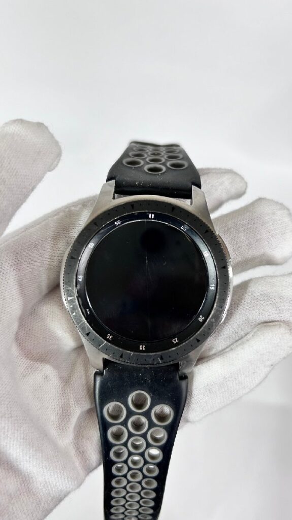 ジャンク 動作未確認 SAMSUNG サムスン Galaxy Watch ギャラクシーウォッチ 2019製 SM-R800 40mm Sliver 現状品