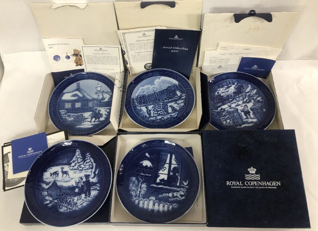 ROYAL COPENHAGEN ロイヤルコペンハーゲン 2001～2005年 イヤープレート コレクション 5点